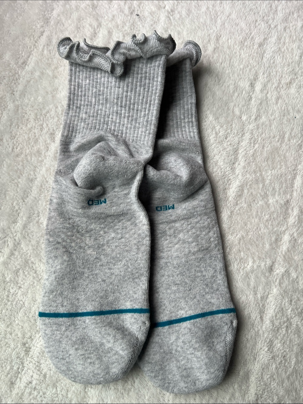 Stance Icon Ruffle Quarter Socks - Picture 7 of 10